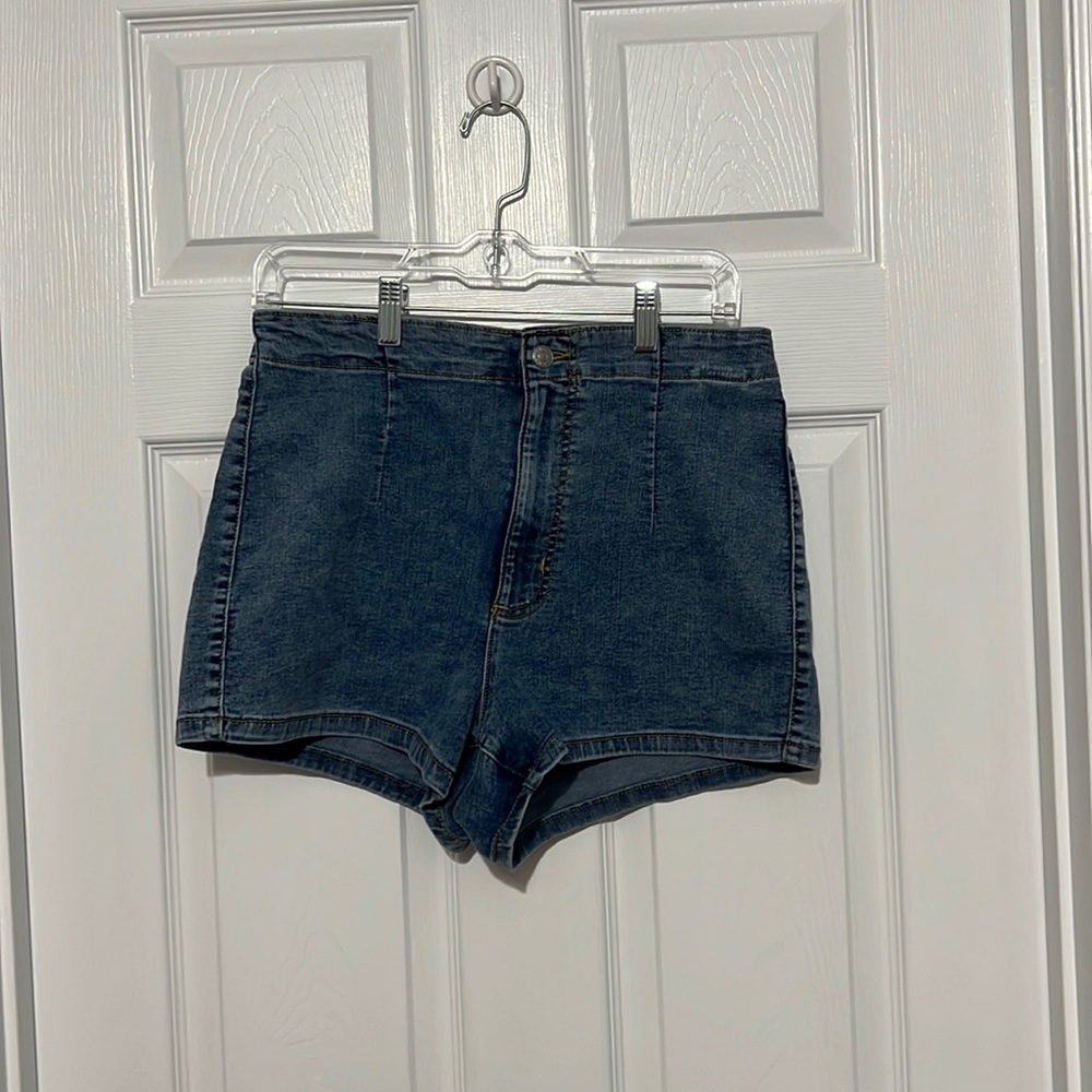 Wild fable shorts size 12/31R